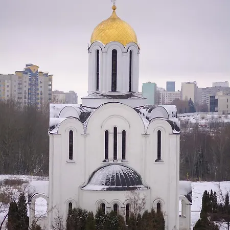 On Polackaj Апартаменты *